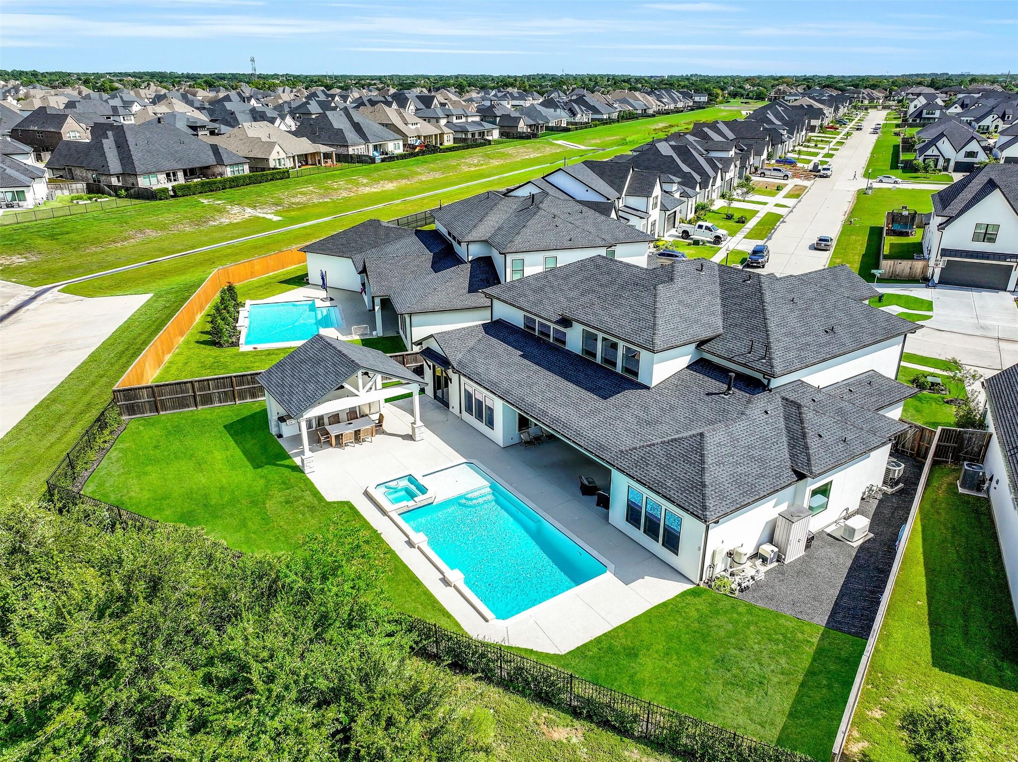 2130 Northgate Crossing