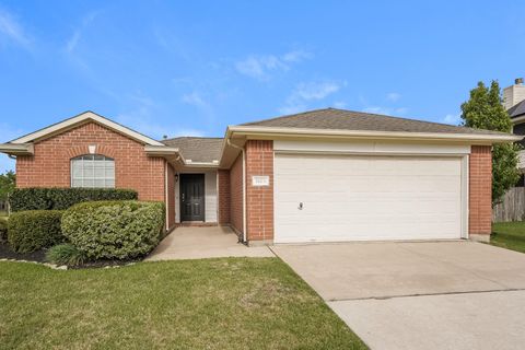 Photo of 5103 Santrey Drive, Houston, TX 77084 (MLS # 40864434)