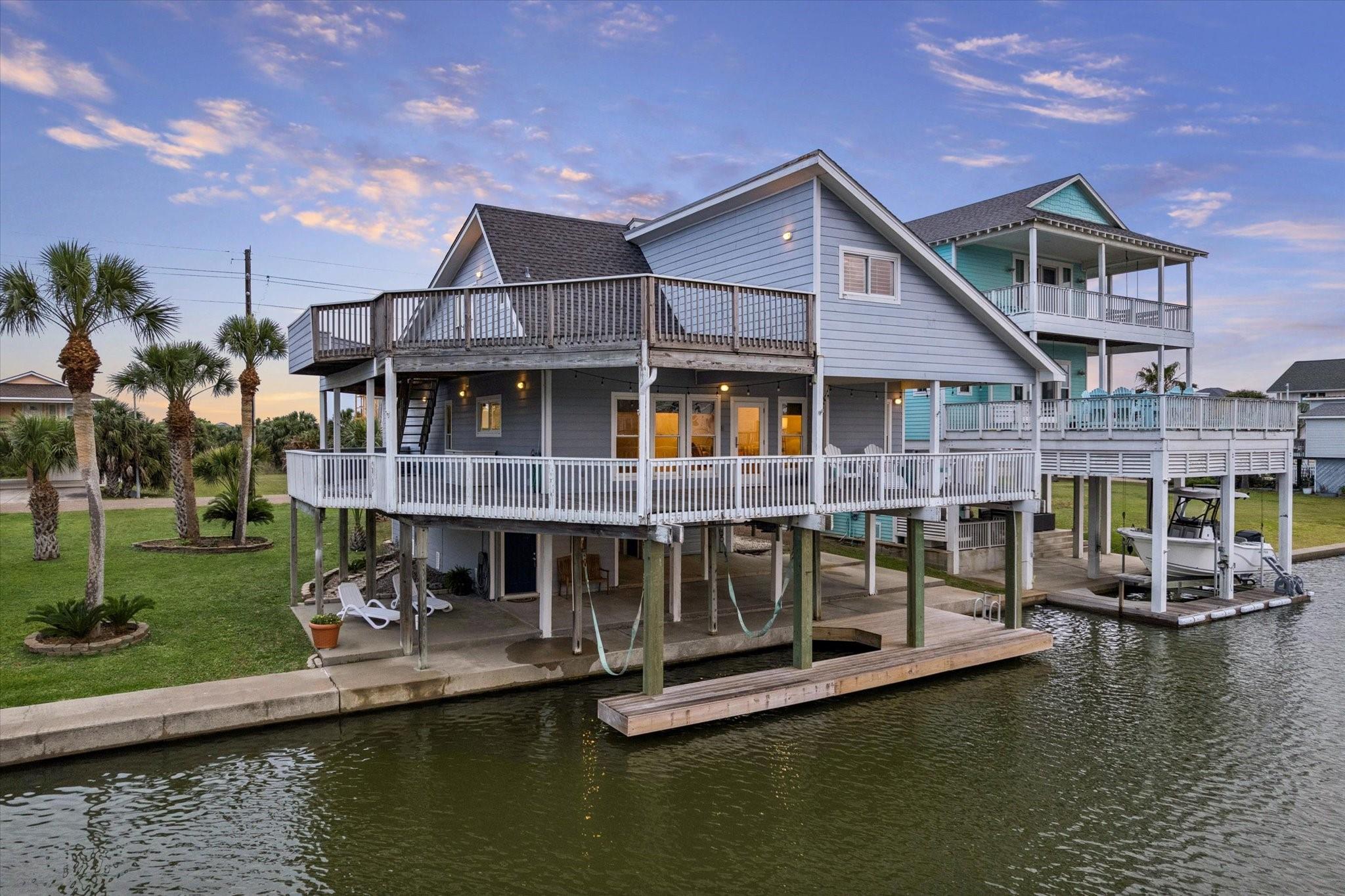 4105 Nueces Drive
