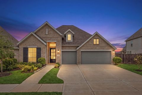 Photo of 11814 Bush Tail Court, Mont Belvieu, TX 77523 (MLS # 14823953)