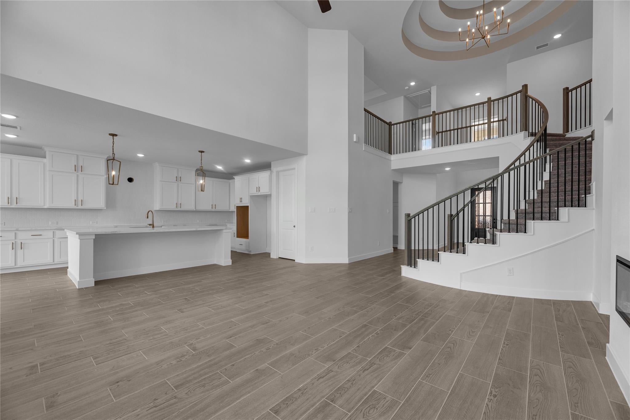 2717 Tamarack Lodge Drive