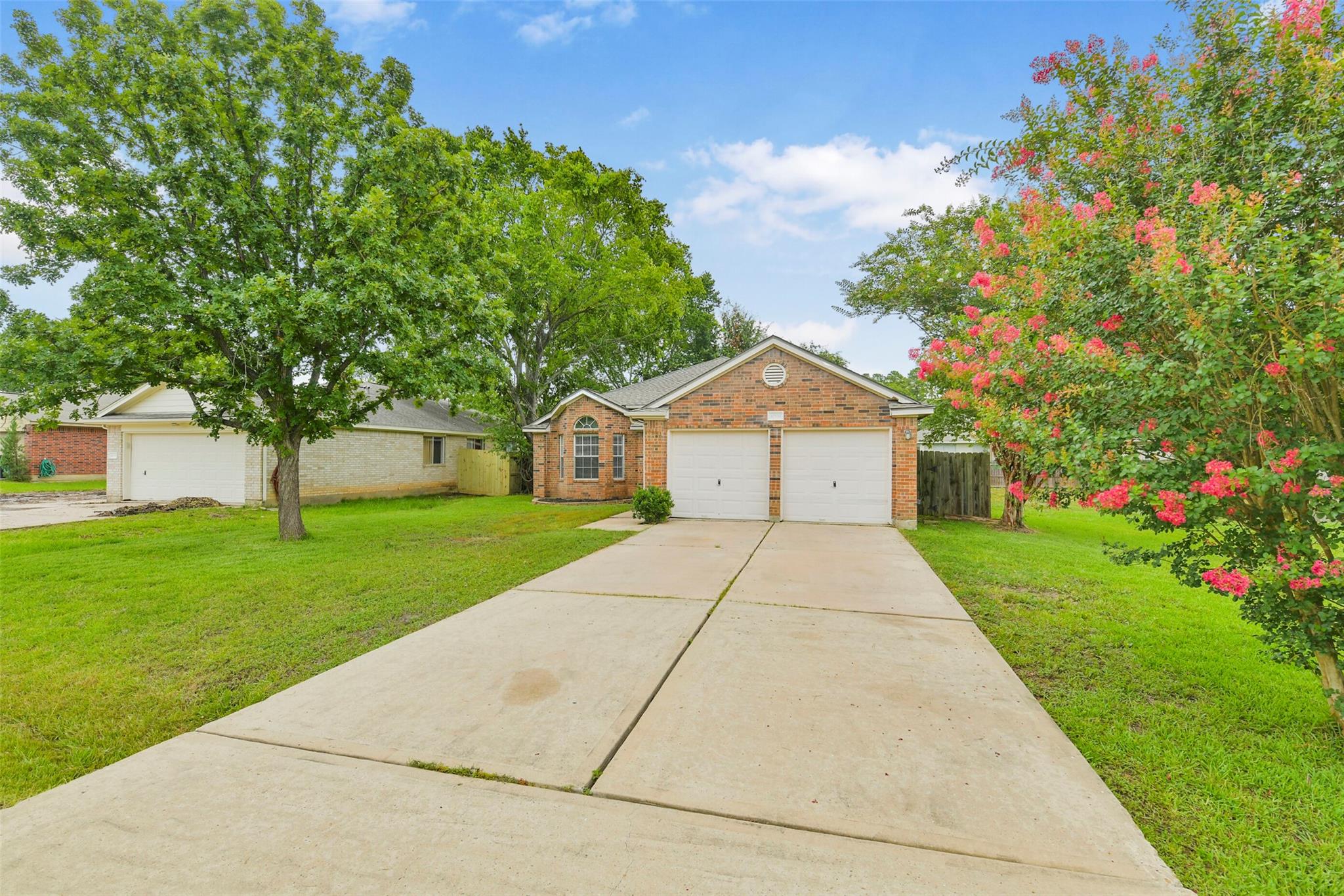 10534 Twin Circle Dr