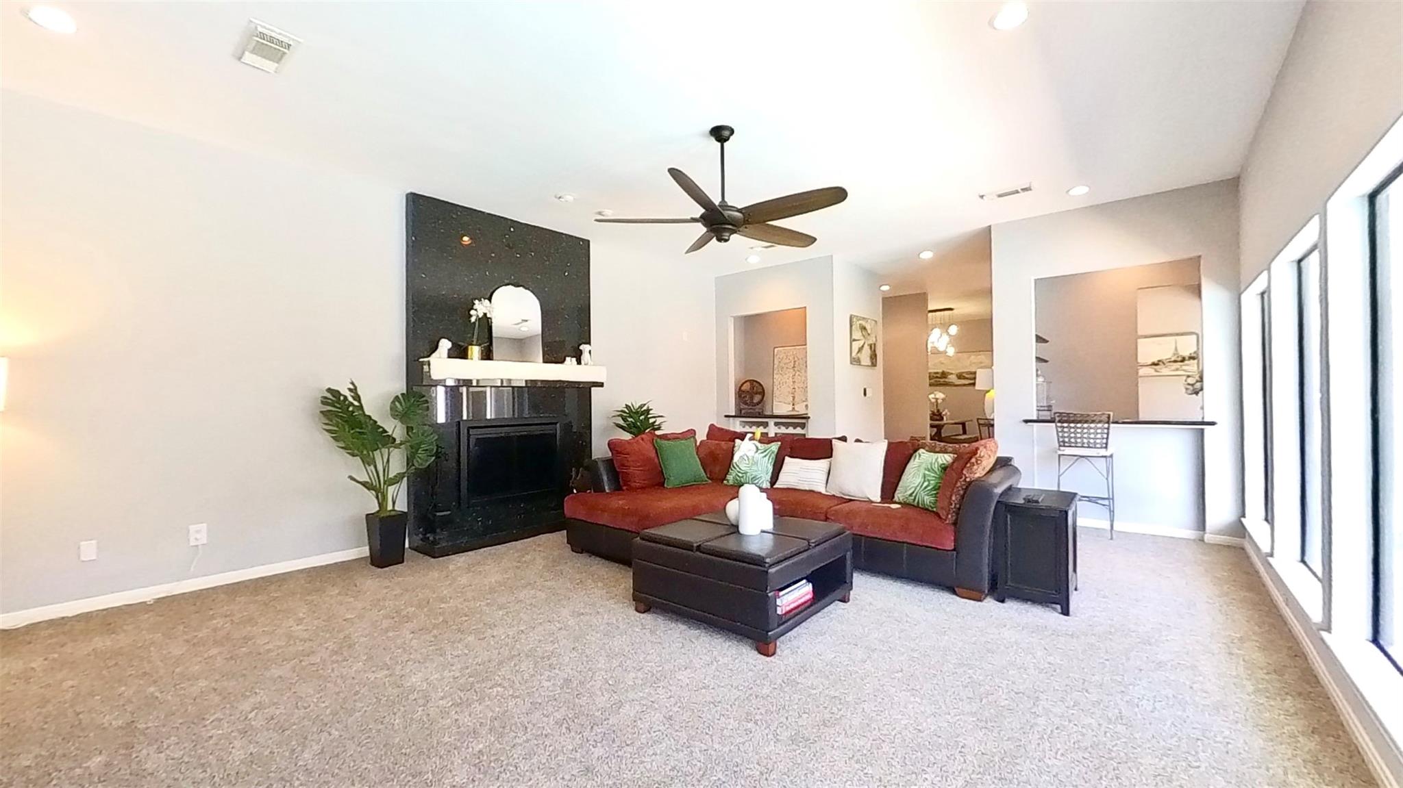 3339 Country Club Boulevard