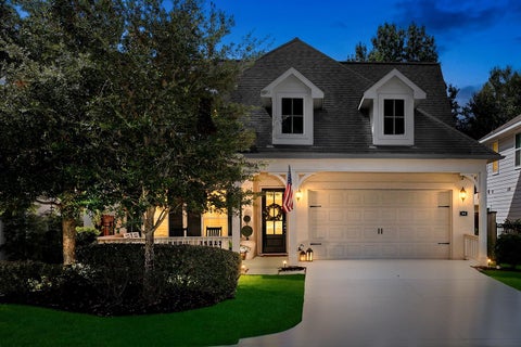 Photo of 114 Crescent City Drive, Montgomery, TX 77316 (MLS # 97563541)