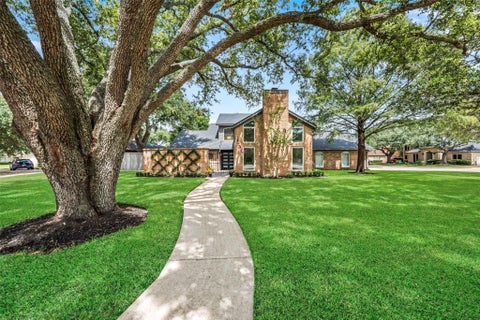 Photo of 2602 Williams Grant Street, Sugar Land, TX 77479 (MLS # 64251589)