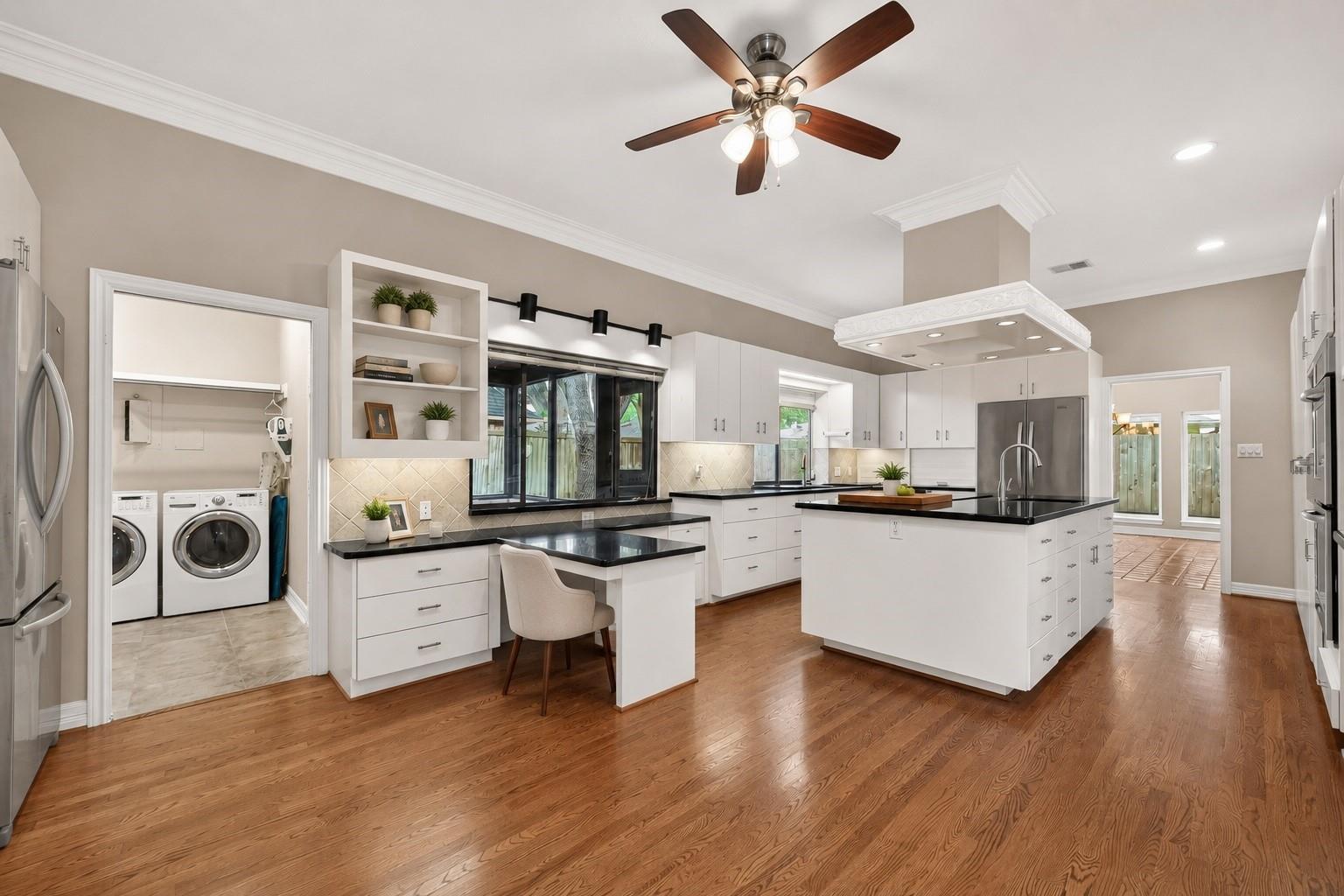 3007 Bainbridge Court