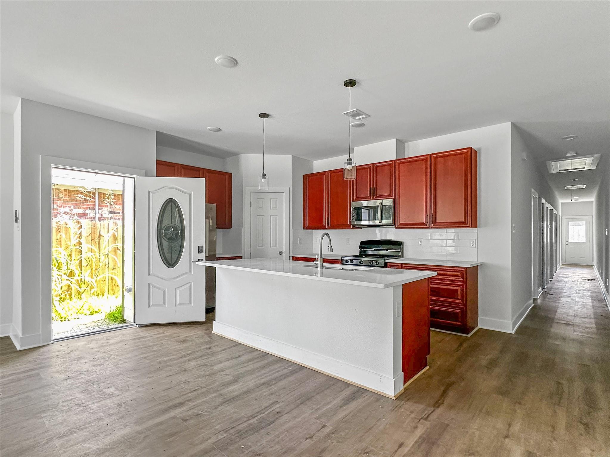 6010 Bobby Burns Street