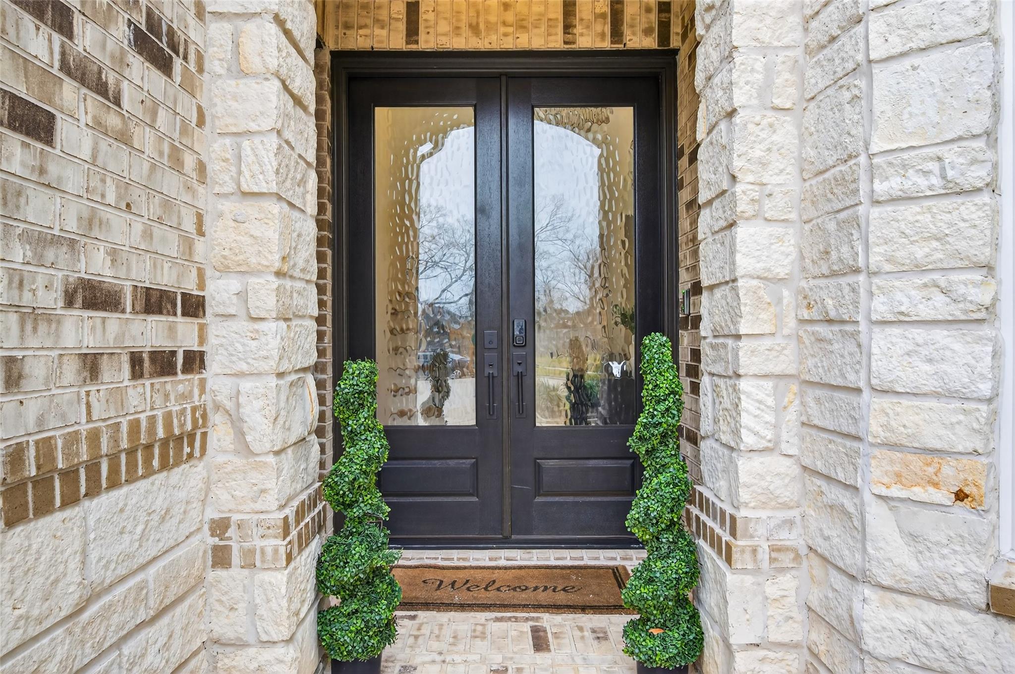 9011 Delta Place Court