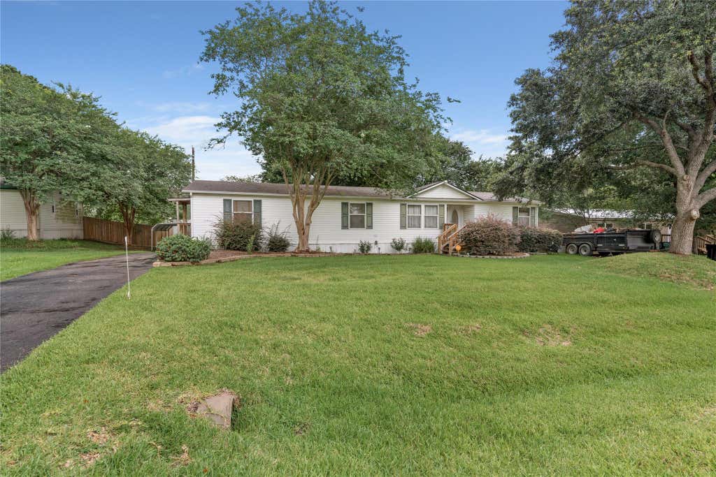 Photo of 16310 Oaklane Trail, Magnolia, TX 77355 (MLS # 30677736)