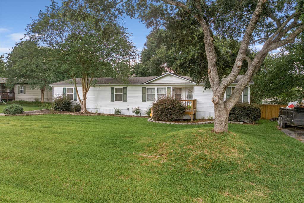 Photo of 16310 Oaklane Trail, Magnolia, TX 77355 (MLS # 30677736)