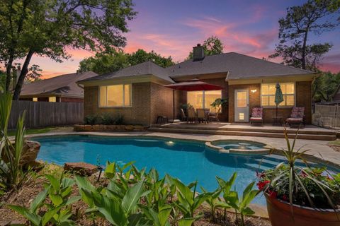 Photo of 119 N Acacia Park Circle, Spring, TX 77382 (MLS # 56219833)