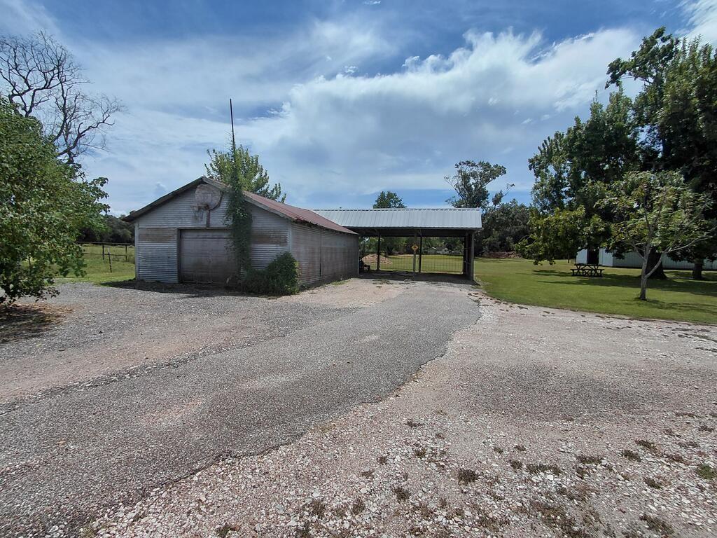 613 County Road 706