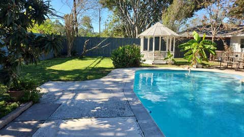 Tiny photo for 5515 W Airport Boulevard, Houston, TX 77035 (MLS # 24300872)