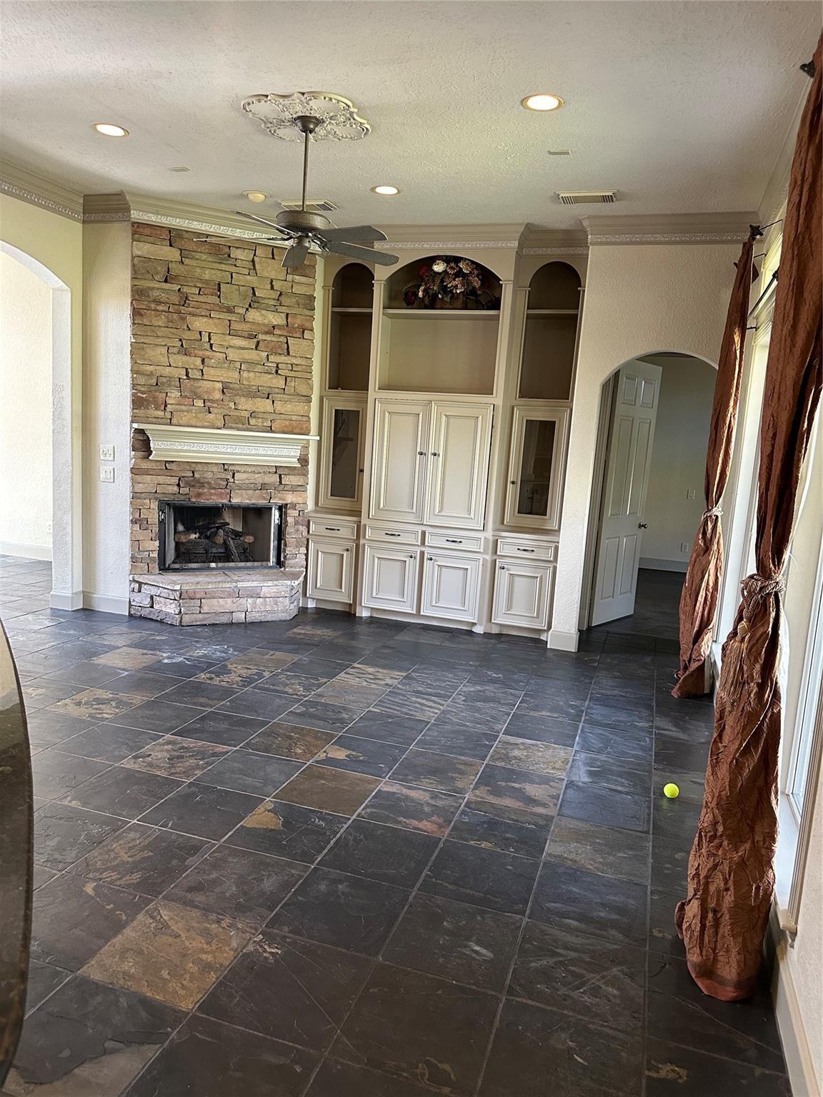 38 Hillock Woods Drive