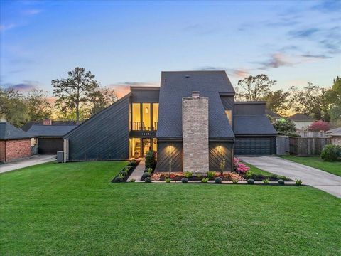 16034 Mesa Verde Drive Houston TX 77059