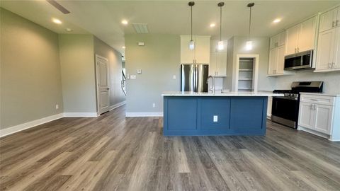 Townhouse For Rent - 729 Ebenezer Lane<br/> Washington County, Brenham, TX 77833