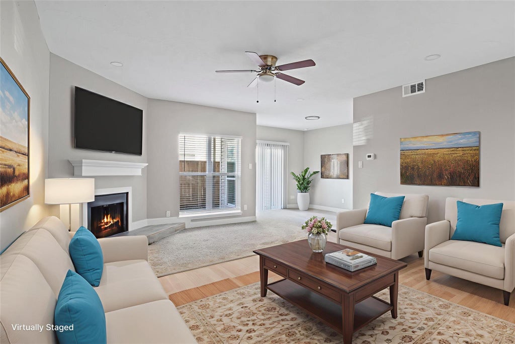 Photo of 9707 Richmond Avenue #73, Houston, TX 77042 (MLS # 97749818)