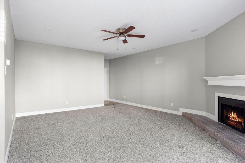 Photo of 9707 Richmond Avenue #73, Houston, TX 77042 (MLS # 97749818)