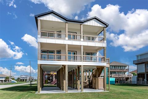 Photo of 101 Ocean Shore Drive, Crystal Beach, TX 77650 (MLS # 48066006) Photo of 101 Ocean Shore Drive, Crystal Beach, TX 77650 (MLS # 48066006)