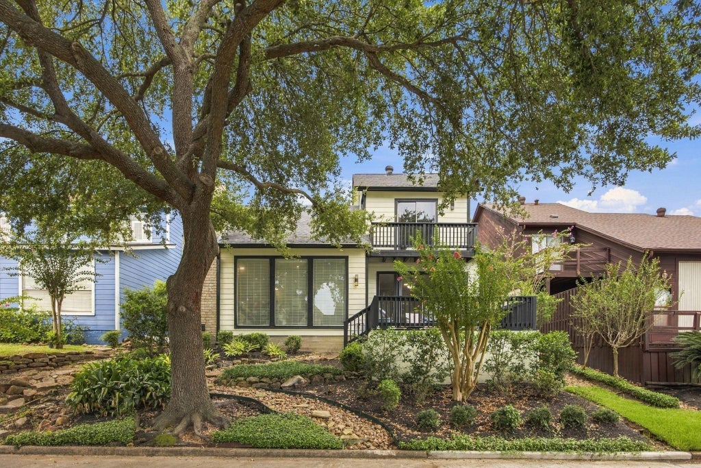 Photo of 20134 Atascocita Shores Drive, Humble, TX 77346 (MLS # 73611371)
