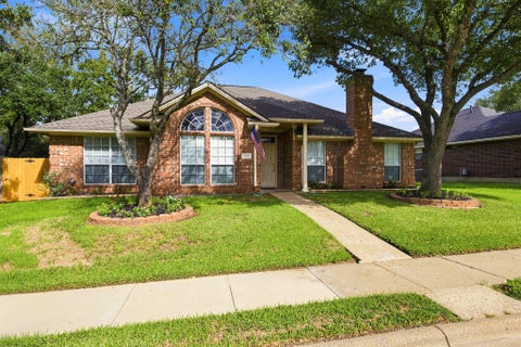 Photo of 5909 Sheffield Terrace Lane, Bryan, TX 77802 (MLS # 75528092)