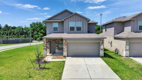 Photo of 22503 Aspen Tarn Trail, Spring, TX 77373 (MLS # 40395235)