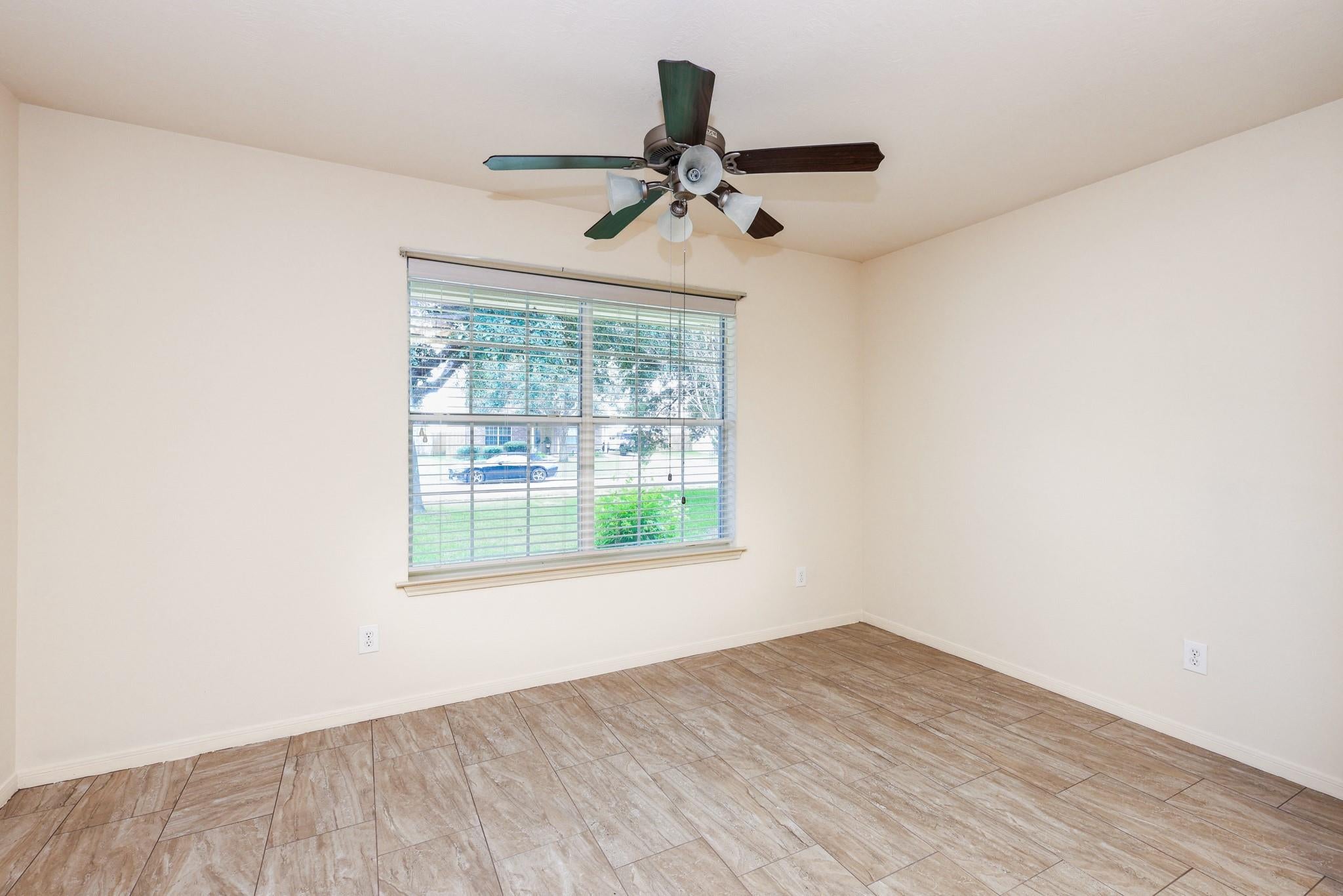 1006 Harrisburg Court