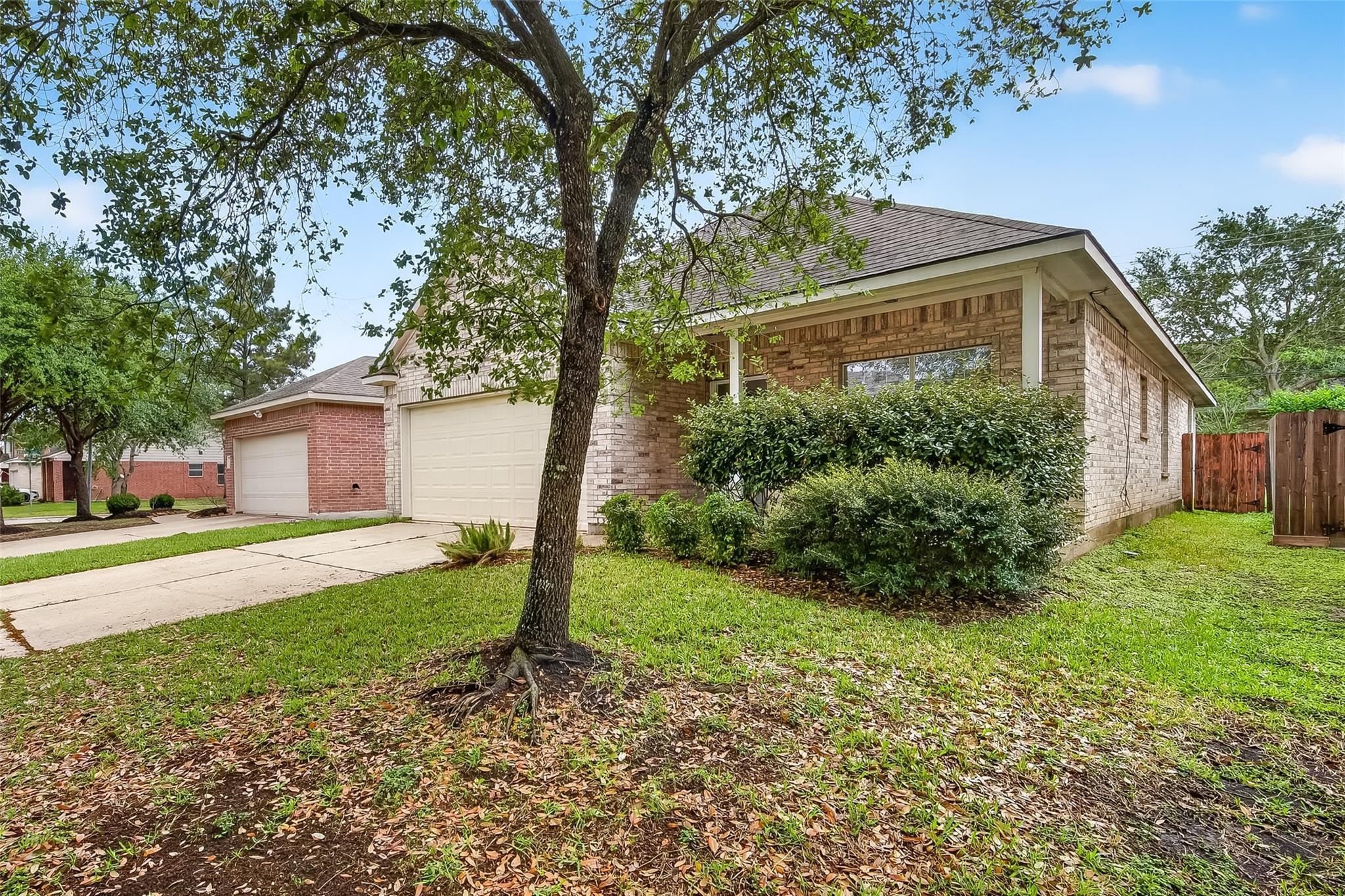 6431 Applewood Forest Drive