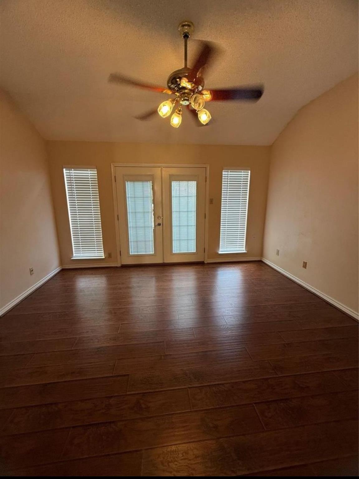 4027 W Summit Valley Drive