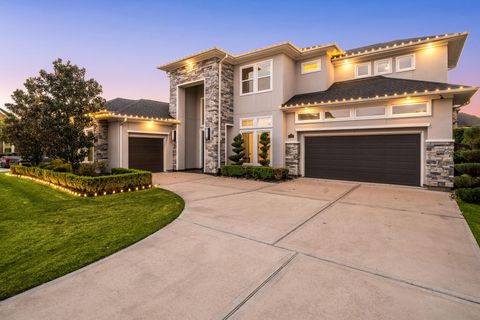 Photo of 3322 Rumbling Rock Lane, Katy, TX 77494 (MLS # 94645944)