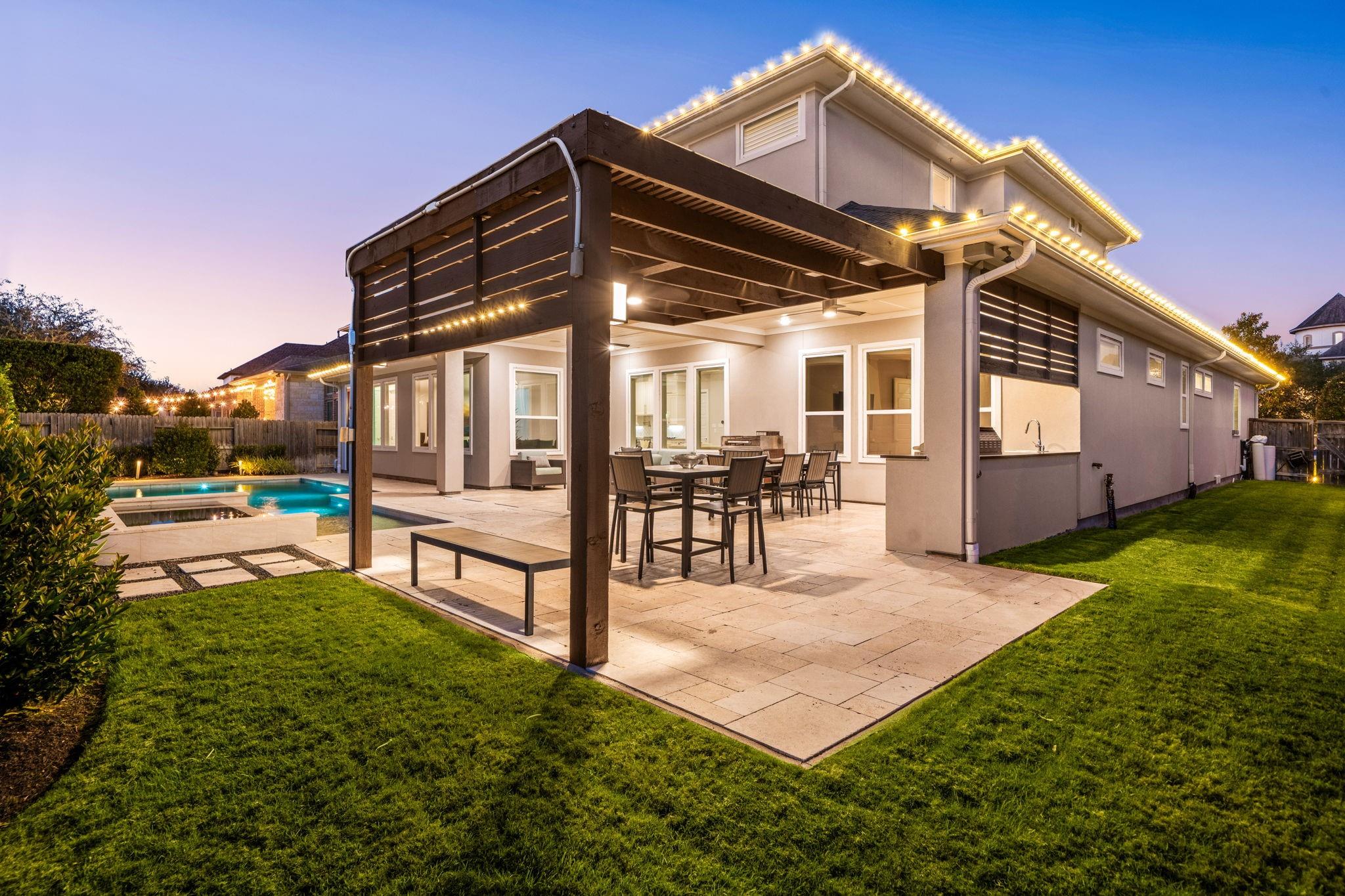 3322 Rumbling Rock Lane