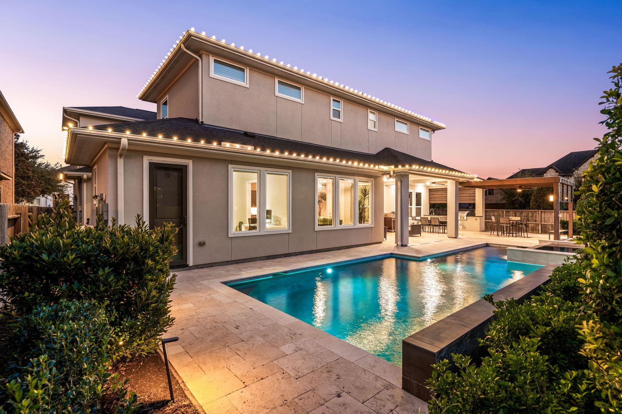 3322 Rumbling Rock Lane