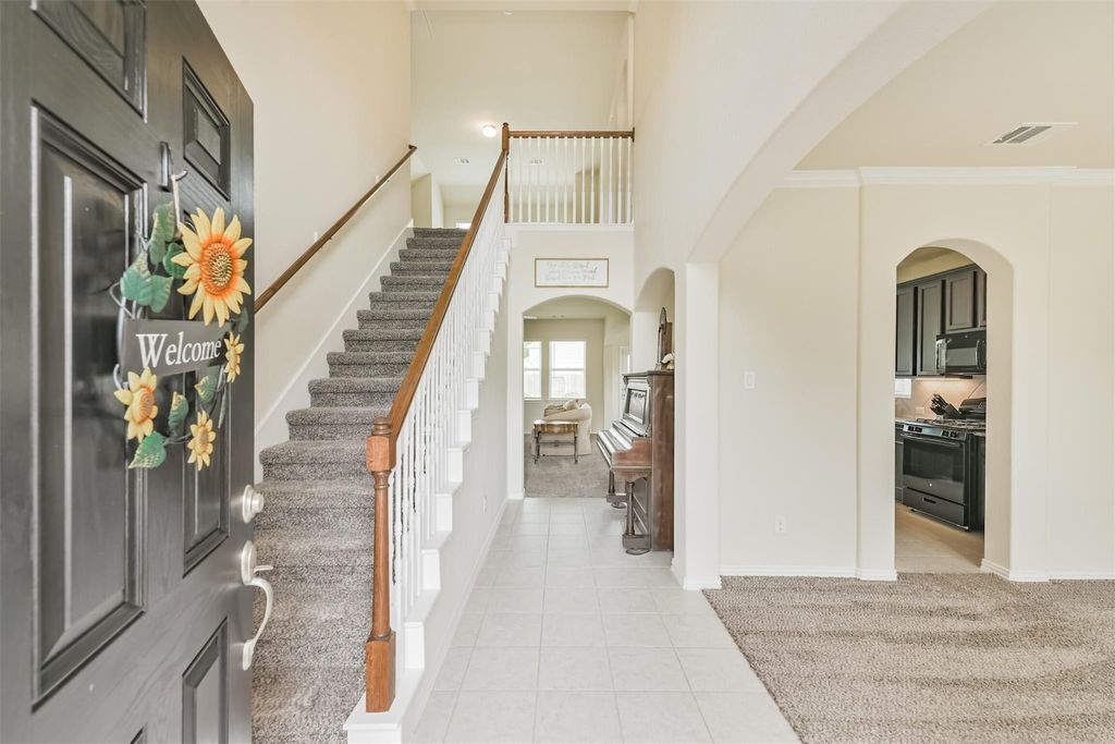Photo of 341 Gallant Fox Way, Woodbranch, TX 77357 (MLS # 43306463)
