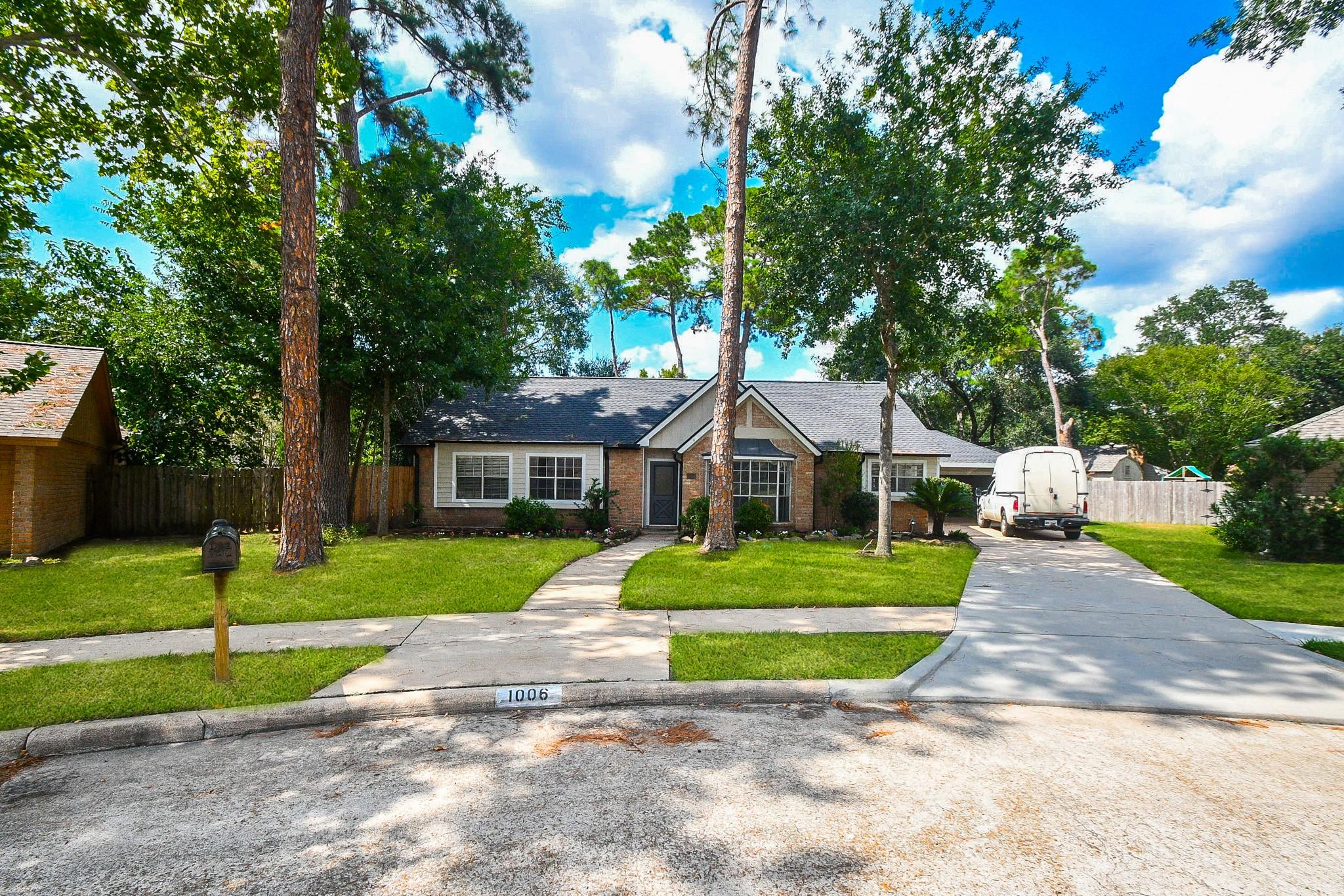 1006 White Sands Road