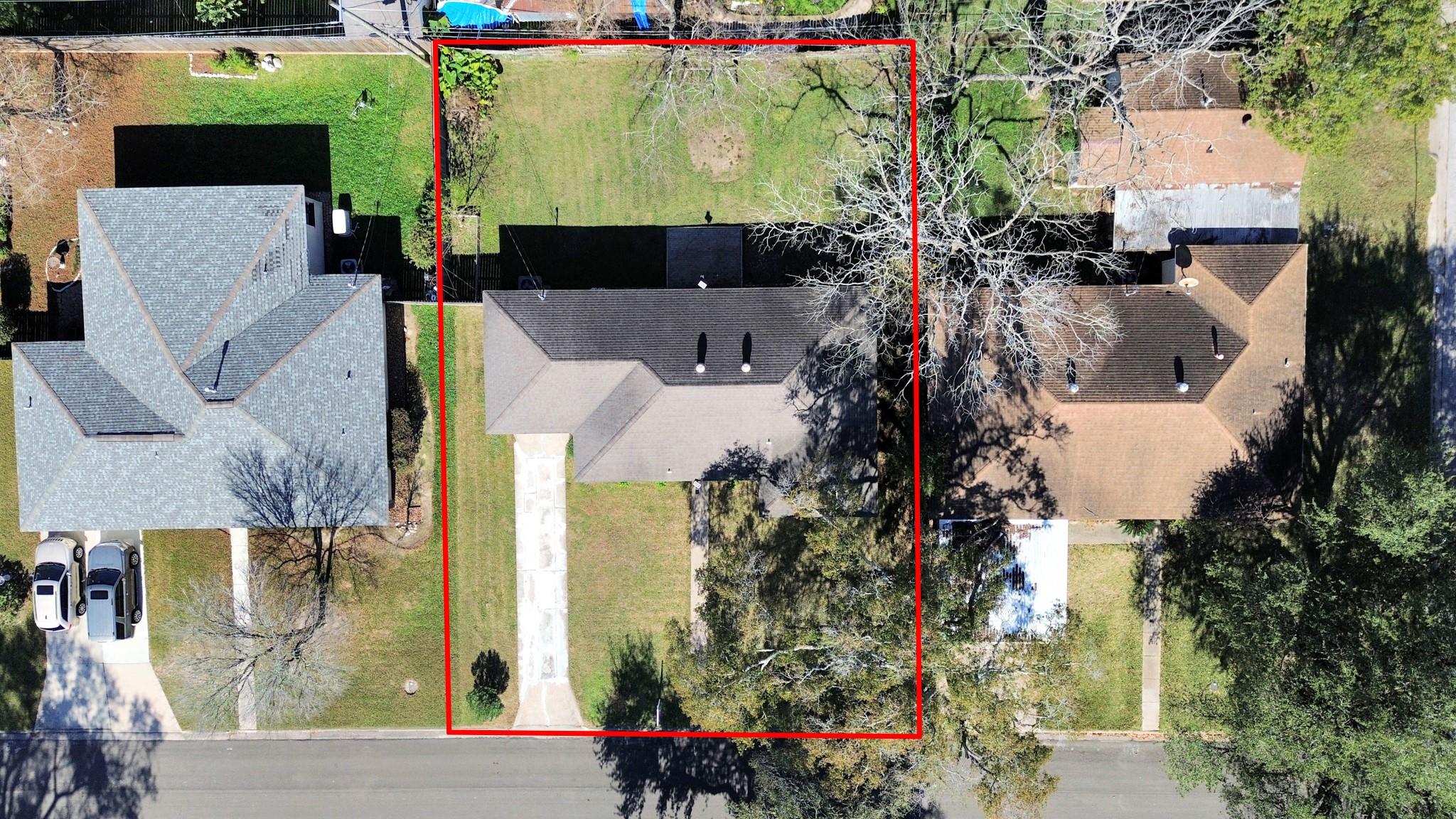 102 Live Oak Street