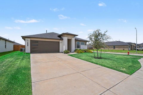 Photo of 4002 Itzle Island Court, Katy, TX 77494 (MLS # 61511384)
