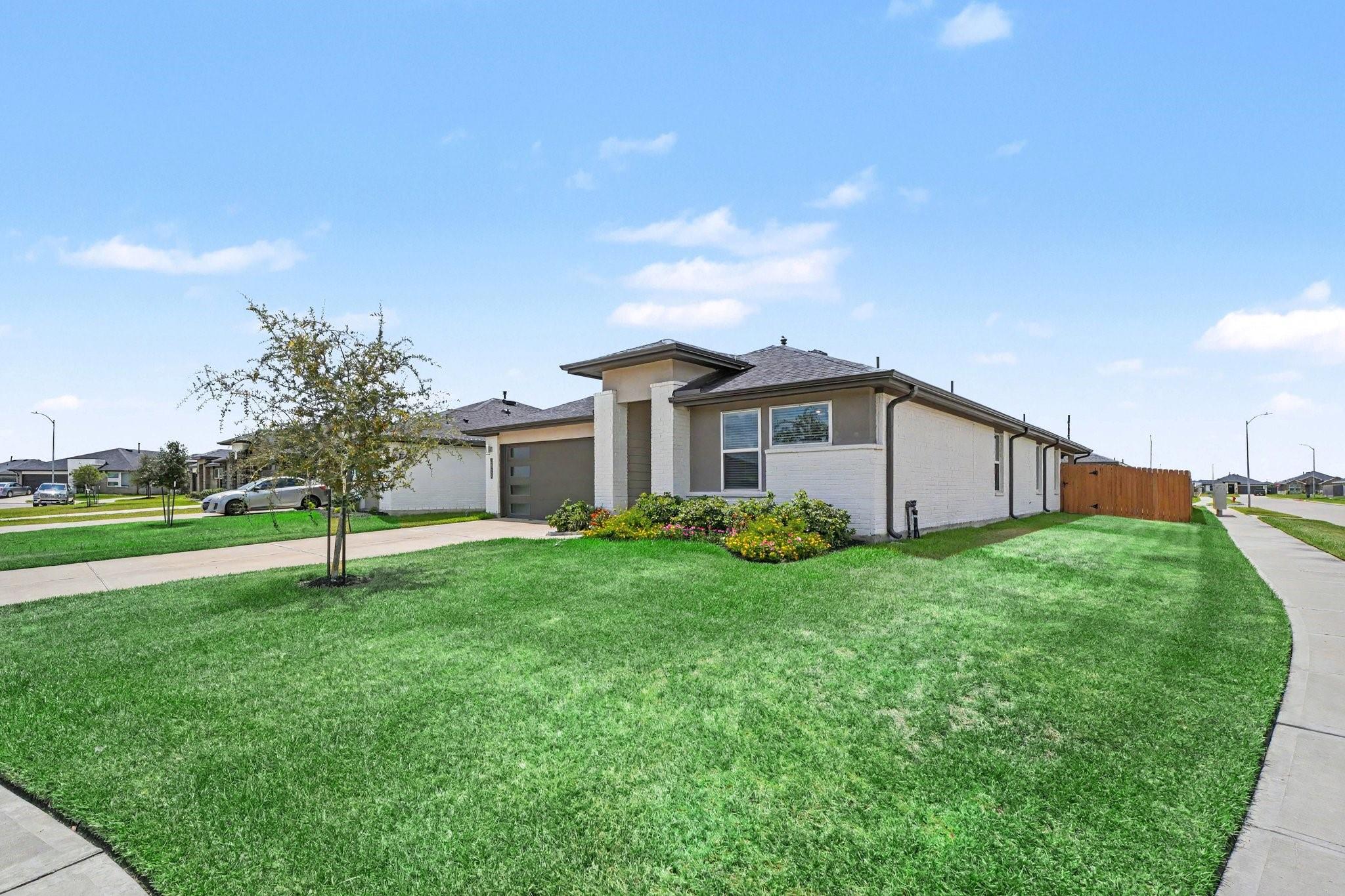 4002 Itzle Island Court