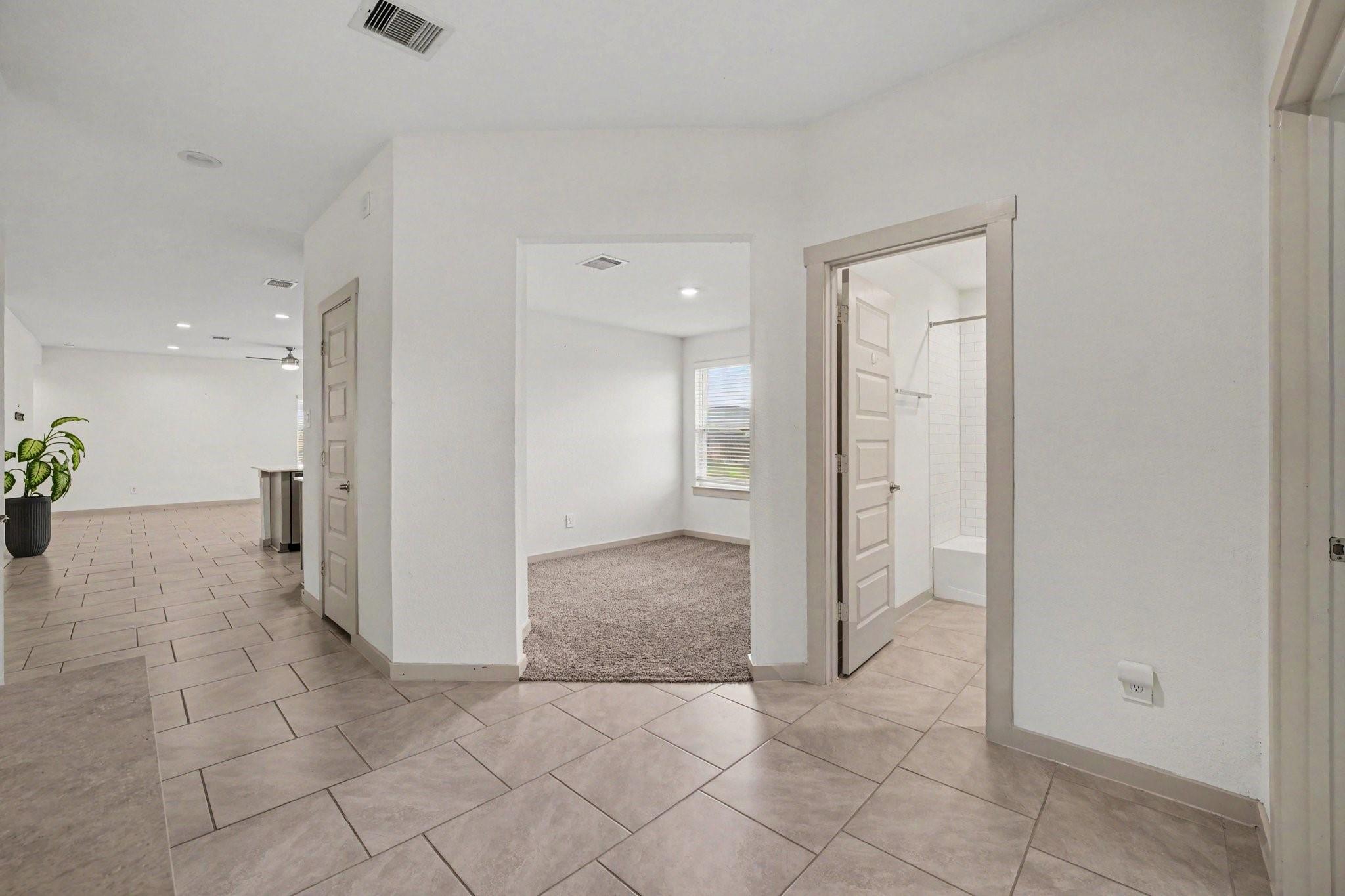 4002 Itzle Island Court