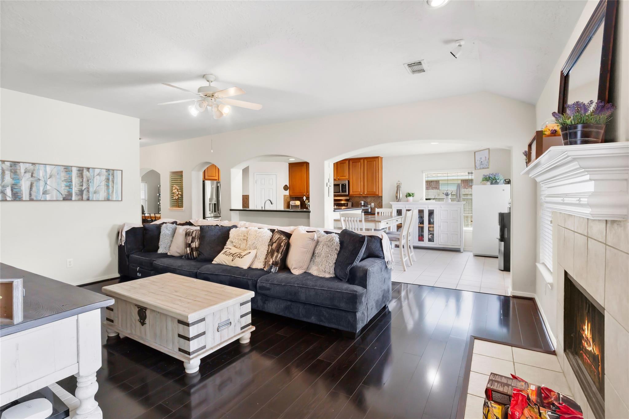 2117 Laughing Gull Lane