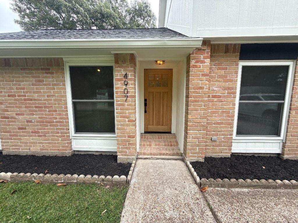 Photo of 4907 Ripple Creek Drive, Baytown, TX 77521 (MLS # 90329861)
