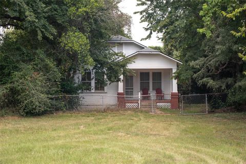 1302 19th Street Hempstead TX 77445