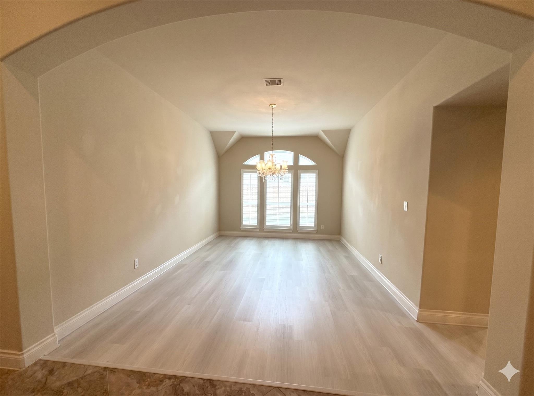 27630 Linden Ridge Lane