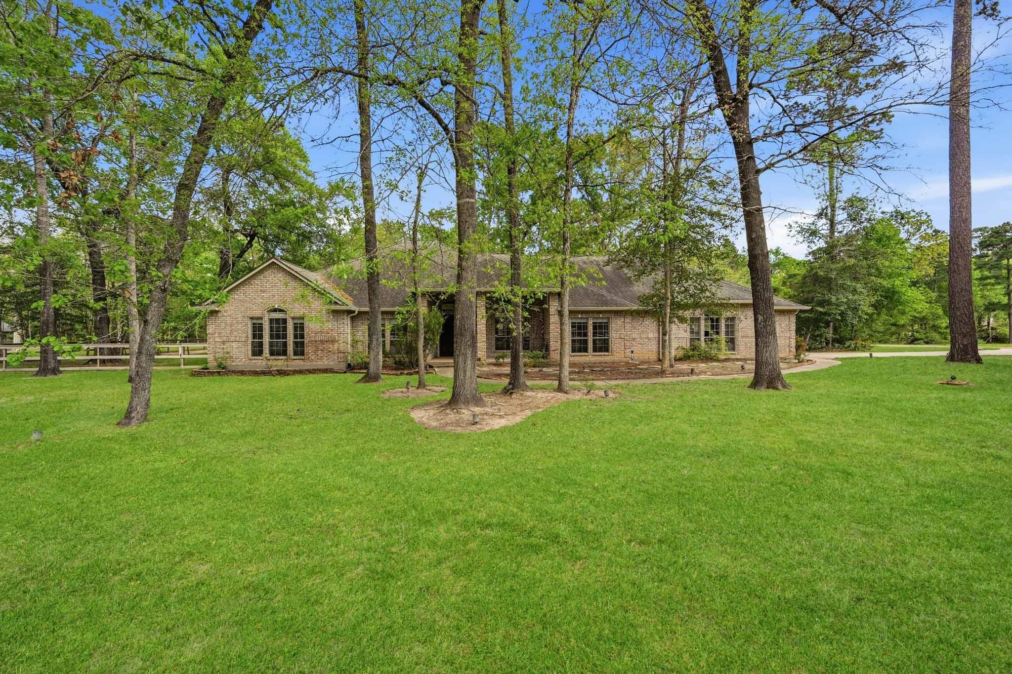 11995 White Oak Crossing