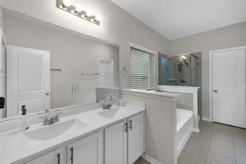Tiny photo for 10502 Watershed Drive, Rosharon, TX 77583 (MLS # 11319165)
