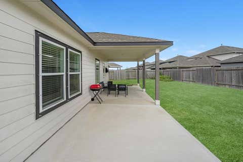 Tiny photo for 10502 Watershed Drive, Rosharon, TX 77583 (MLS # 11319165)