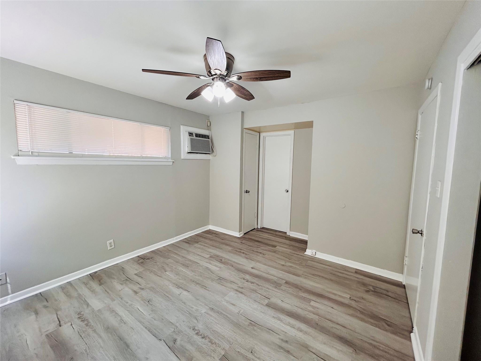 8803 Timberside 1