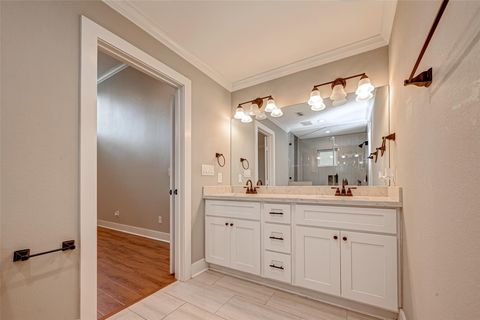 Tiny photo for 10138 Hazelhurst Drive, Houston, TX 77043 (MLS # 50620245)