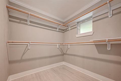 Tiny photo for 10138 Hazelhurst Drive, Houston, TX 77043 (MLS # 50620245)