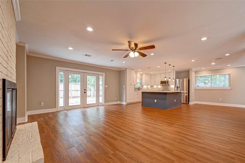 Tiny photo for 10138 Hazelhurst Drive, Houston, TX 77043 (MLS # 50620245)