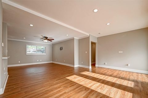 Tiny photo for 10138 Hazelhurst Drive, Houston, TX 77043 (MLS # 50620245)